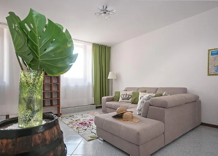 Casa Regina Apartment *